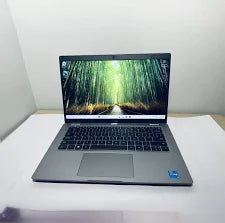 Dell Precision 3570 Notebook, 15.6-in FHD (1920 x 1080), Webcam, 1x Intel Core i5 10 Core (i5-1245U) 3.30 GHz, 16 GB RAM, 256 GB SSD, No Optical, Nvidia Quadro T550 (4 GB), Backlit Keyboard, Windows 11 Pro REF