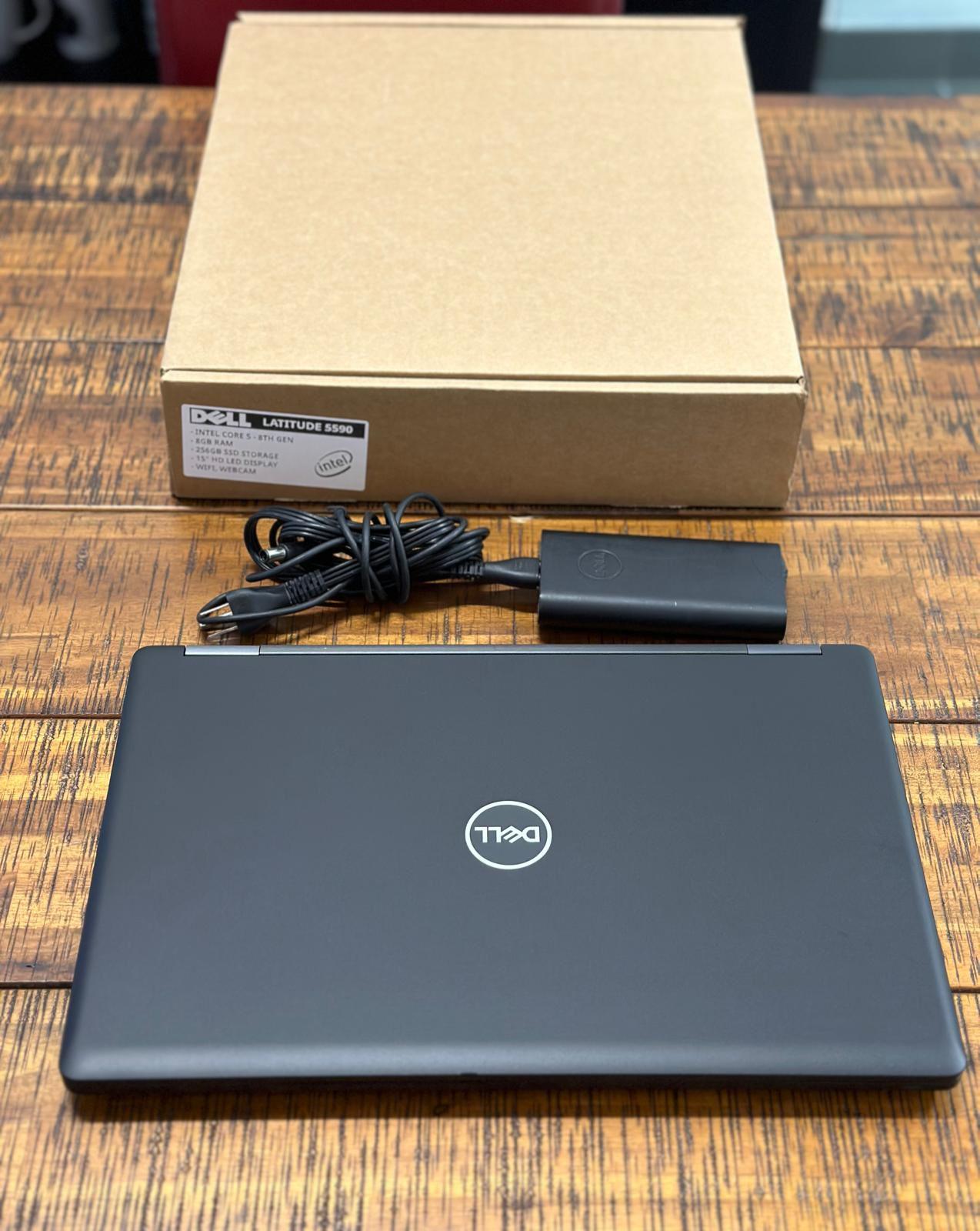 Dell Latitude 5591 – i5 (8va Gen) | 8GB RAM, 256GB SSD, 15.6” FHD | Windows 10 Pro- MICROSOFT AUTHORIZED REFURBISHER