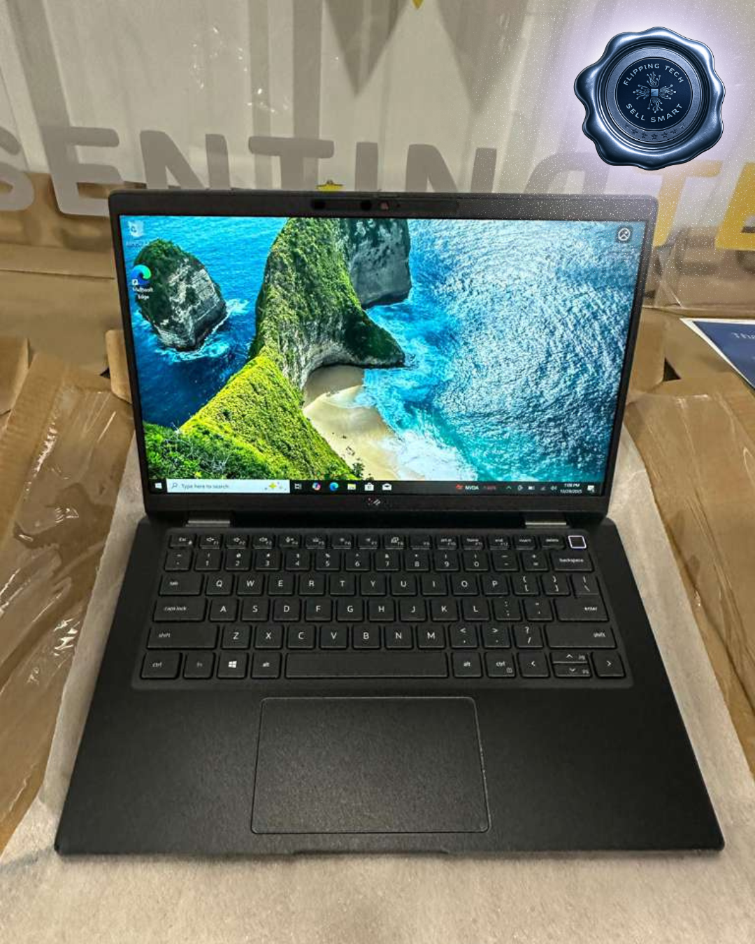 Dell Latitude 7420 Notebook, 14-in FHD Touch (1920 x 1080), Webcam, 1x Intel Core i5 Quad (i5-1145G7) 2.60 GHz, 16 GB RAM, 256 GB SSD, No Optical, Intel Integrated Graphics, Backlit Keyboard, Windows 11  Professional  REF