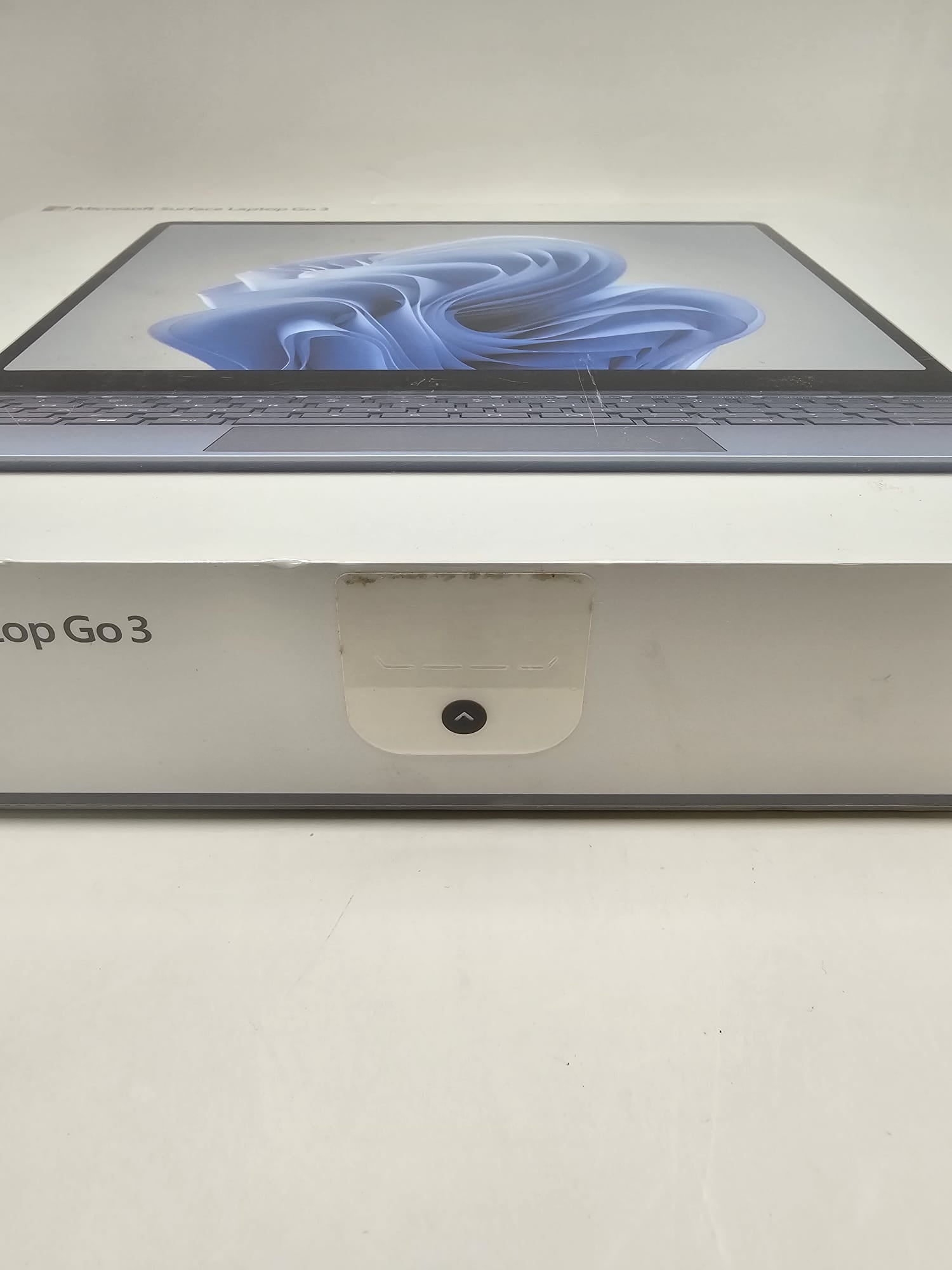 MacBook Air M1 13” (2020) A2337 | 8GB RAM | 256GB SSD | Grado AB+