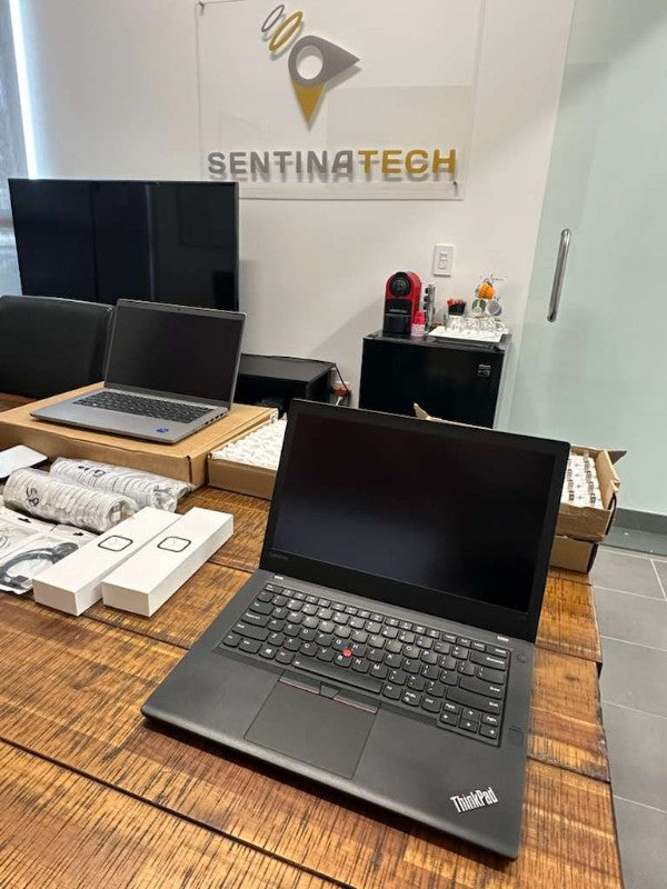 LENOVO THINKPAD T470 – i5 6th gen 8GB 256GB SSD Sin sistema Operativo 14 pulgadas