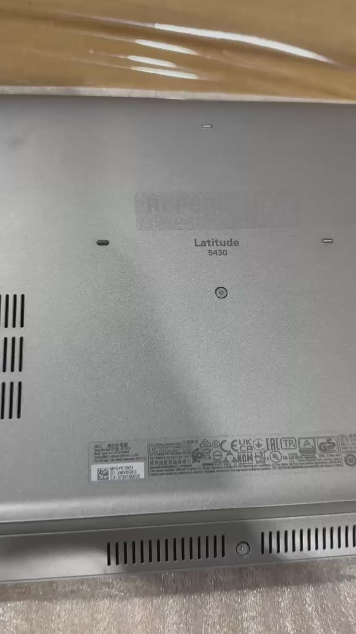 Dell Latitude 5430 Notebook, 14-in FHD (1920 x 1080), Webcam, 1x Intel Core i5 Quad (i5-1145G7) 2.60 GHz, 16 GB RAM, 256 GB SSD